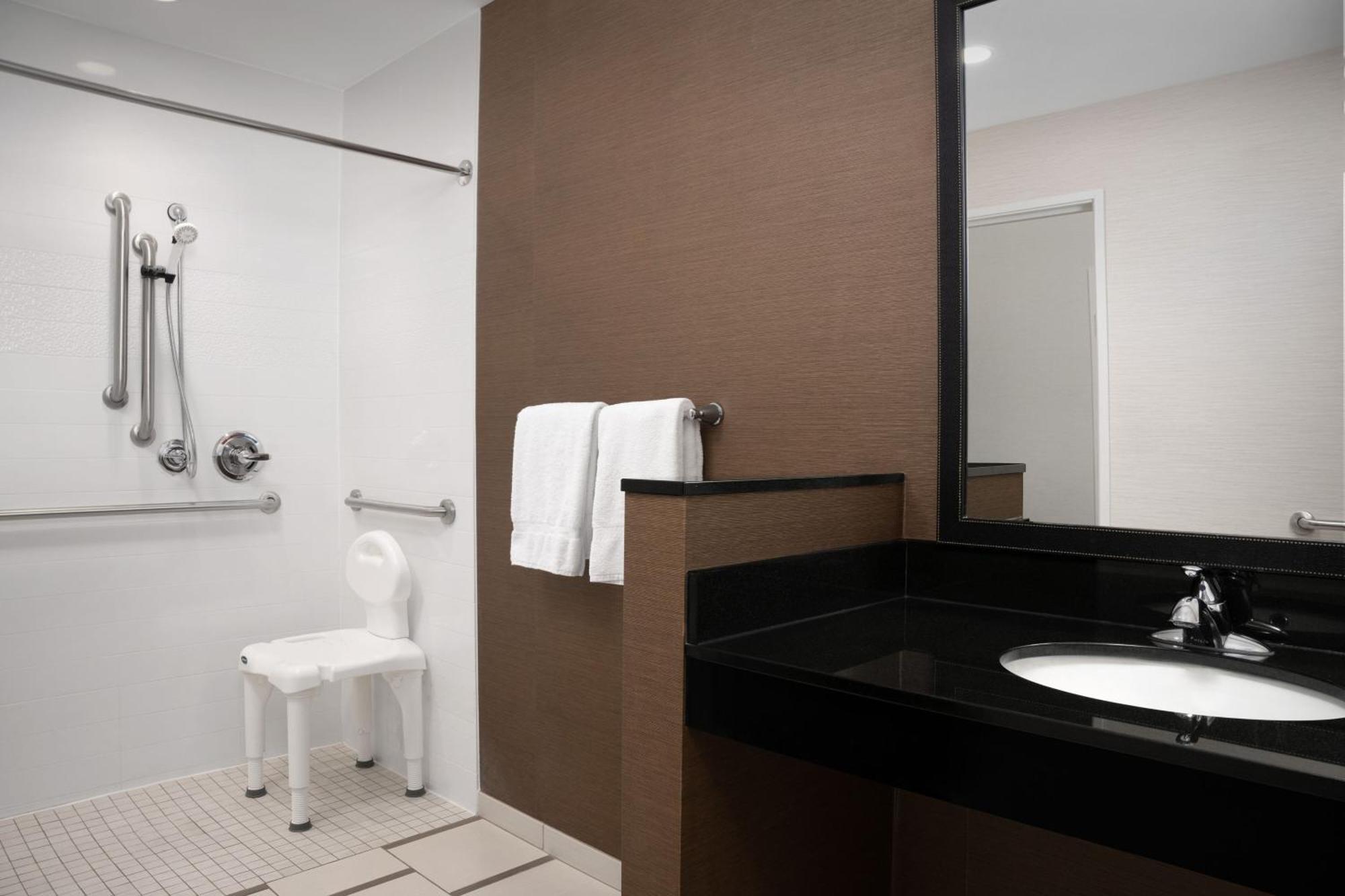 Fairfield Inn & Suites By Marriott Sioux Falls Airport Екстер'єр фото